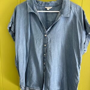 Casual Blue Button-Up Shirt